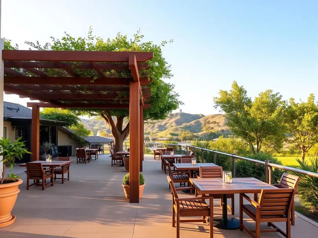 Terraza con pérgola y vista a los cerros
